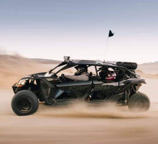 4 Seater Family Can-am Maverick X3 Tour in desert of Dubai
